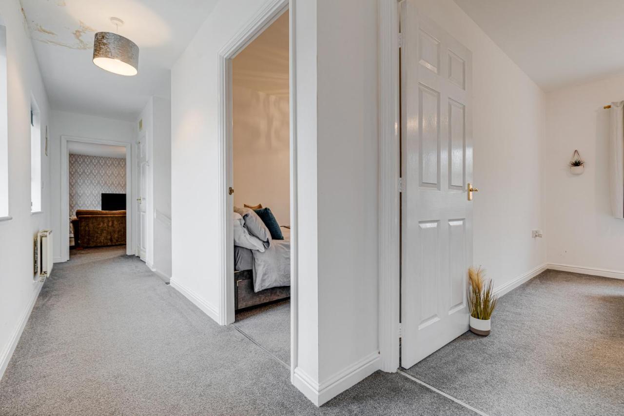 Silver Stag Properties, Modern 2 Bedroom House Thringstone Eksteriør billede