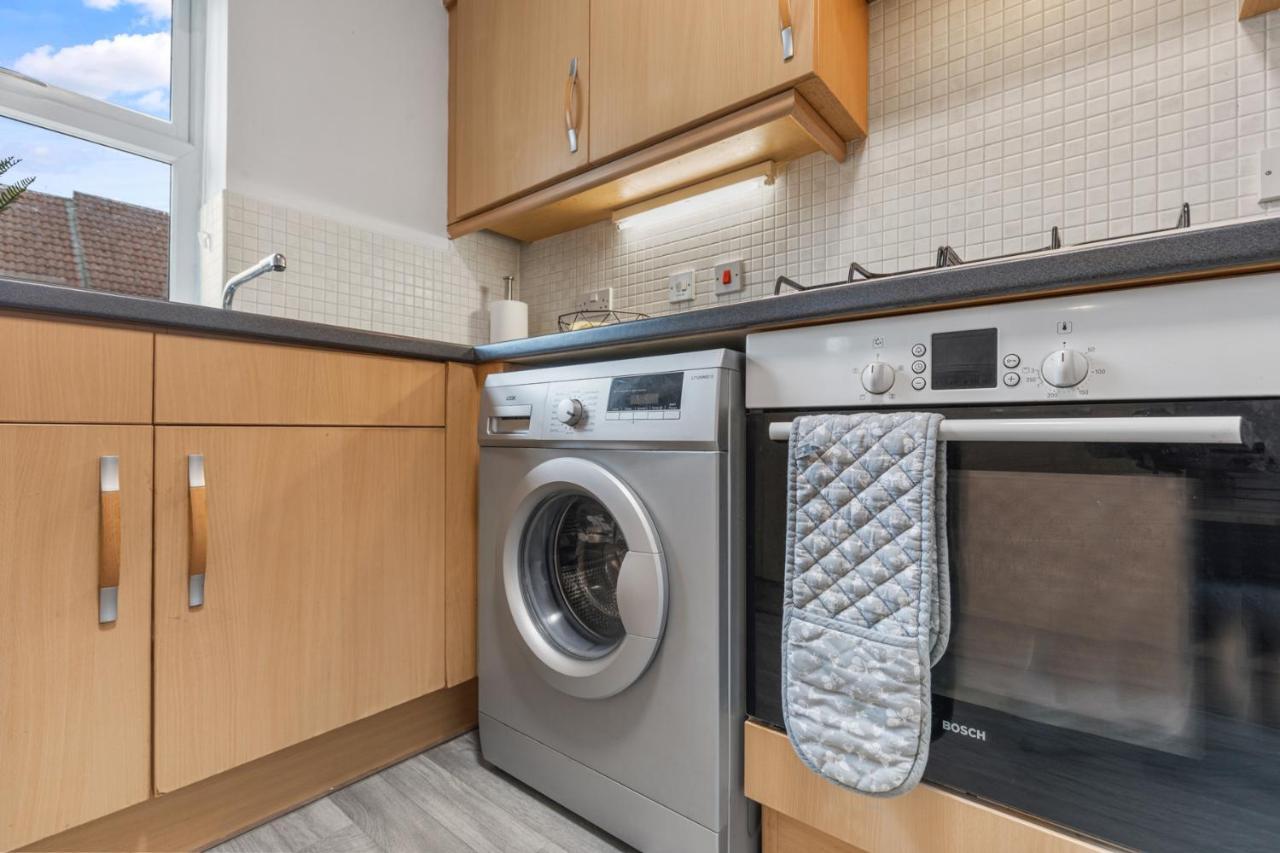 Silver Stag Properties, Modern 2 Bedroom House Thringstone Eksteriør billede