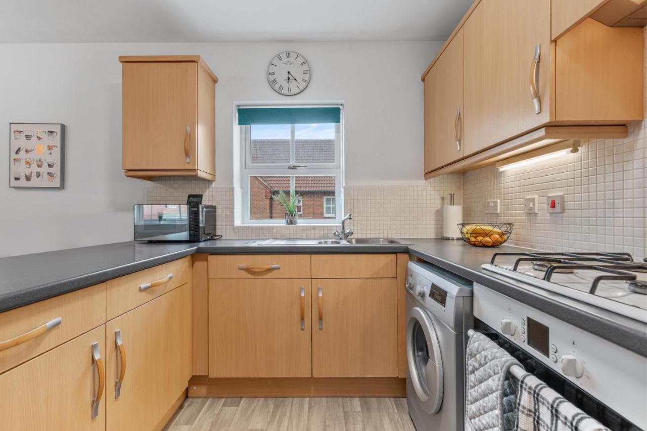 Silver Stag Properties, Modern 2 Bedroom House Thringstone Eksteriør billede